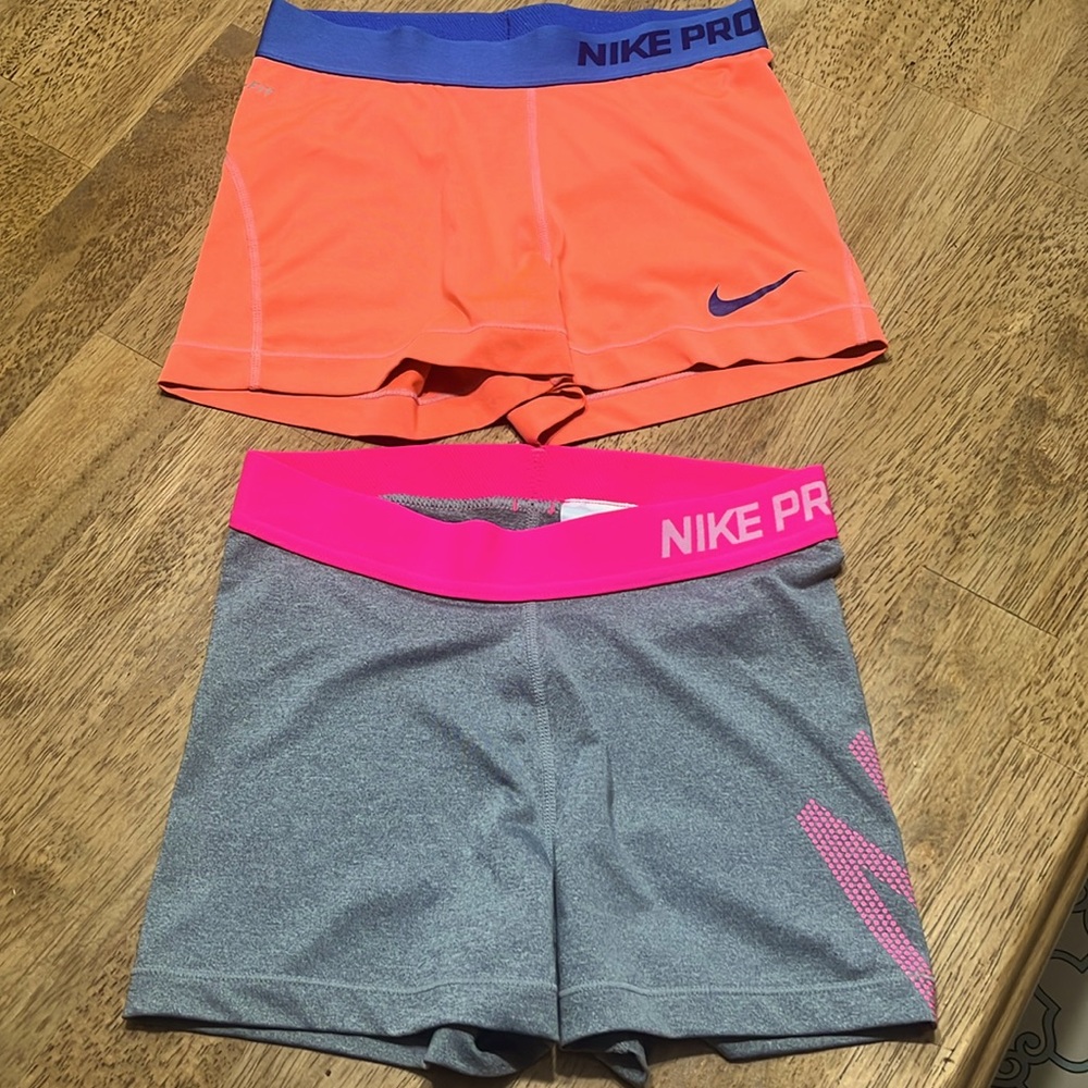 Two Nike Pro Dri-Fit 3" compression shorts sz S